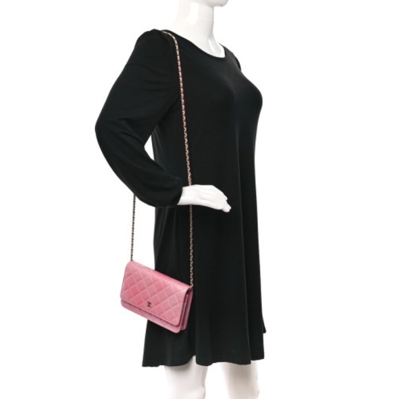 NWT Chanel pearly pink wallet on chain - Picture 3 of 5